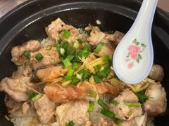 -容里煲仔饭(利丰北路店)