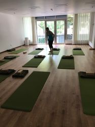 -悠季瑜伽工体会馆