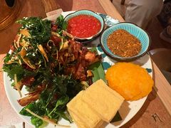 蒜香包浆豆腐-浩海火燒雲傣家菜(芮欧百货店)