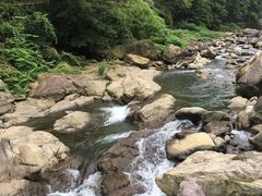 小溪-长谷洞天