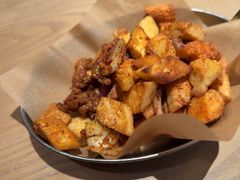 -耶里夏丽·丝路国际·新疆餐厅(浦东区东方路店)
