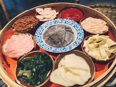 土货九大碗-董眼镜火锅(洪崖洞总店)