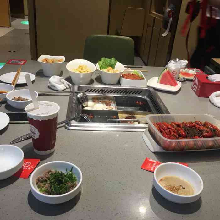 海底捞火锅(合肥方圆荟滨湖店)-"99店名:海底捞99人均:15090 .
