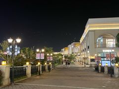 -百联奥特莱斯广场(南京店)