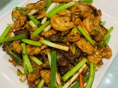 -六和聚传统烤鸭.天津菜(和平店)