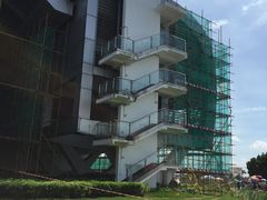 -低涌(地铁站)