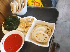 藕遇小鲜肉-纸盐河码头火锅(十八梯店)