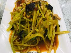 鱼香肉丝-芳芳餐厅(白沙路店)