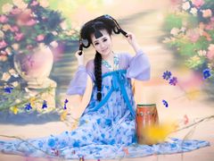-九月鹰飞汉服摄影工作室