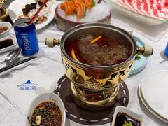 -海鲨湾海鲜会馆(百家湖1912店)