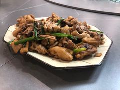 -正宗鸡饭粤香酒家(朱村店)