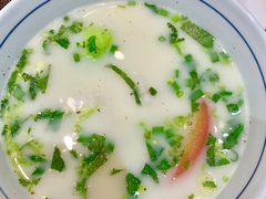 -胡记饭店(保工街店)