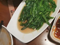 -宴小馆·小海鲜青岛菜(五四广场店)