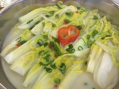 -东豪园林海鲜酒家(南港路辅路店)