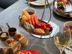 -Hi City·城市之巅