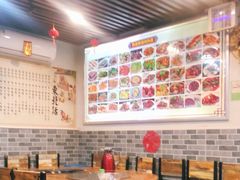 大堂-东北福源铁锅炖