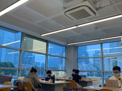 -朝阳区图书馆(小庄店)