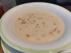 奶油海鲜浓汤-萨莉亚意式餐厅(杭州西溪龙湖天街店)