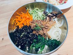 辣烤肥牛拌饭-KimPro 辛普乐概念韩餐