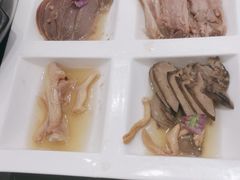 -香山湖家家宴(中山陵店)