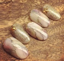 -Pink You美甲洗眉纹绣定制中心