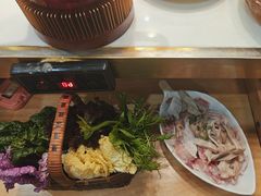 -洪氏嗨捞·猪肚鸡火锅(阳光天地店)