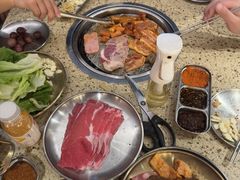 -姜胖胖韩式自助烤肉(光明万达店)