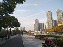 -范湖(地铁站)