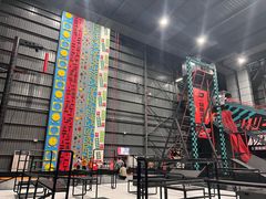 -极限PLAY运动娱乐新世界·团建派对潮玩休闲馆·室内蹦极高空游乐园