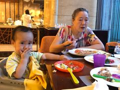 -东西风牛排馆周末烧烤自助(首都机场希尔顿店)