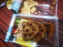 -周黑鸭(天津西青区中北永旺店)