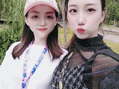-玻璃桥景区石牛寨