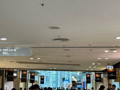 -东荟城名店仓