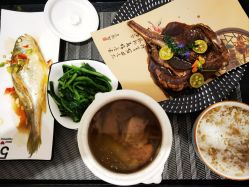 -厦门屿爱月子中心(独栋海湾店)