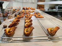 -VERIE BAKEHOUSE