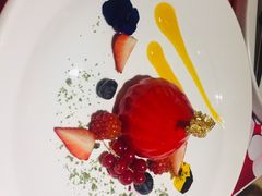 -亮马河饭店翠雅咖啡厅