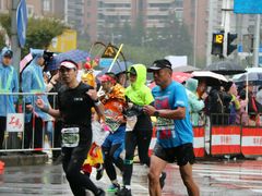 -上海游泳馆(地铁站)