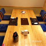 发饰挂件，还有扇子之类的