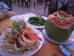 -Lanterns Vietnamese Restaurant