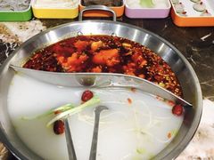 -大斌家串串火锅(德思勤店)