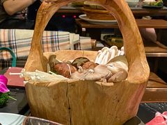 -捞王锅物料理(上海世茂广场店)