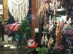 -西关84·History·Art·Cafe