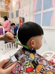 -Oh my head儿童理发(绿地·新田360店)