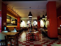 -城市大道红炉披萨烘焙坊