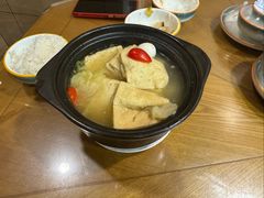 -三鞭一花·独一处·元英砂锅(海光寺店)