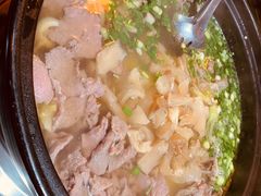 -乐山食古香跷脚牛肉