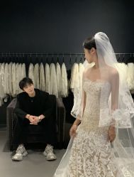 -Vera Wang婚纱礼服旗舰店