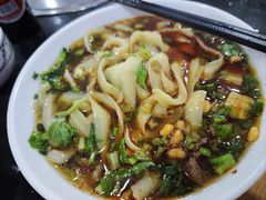 牛肉笋子刀削面-万春卤菜(天乡后街步行街店)