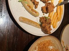 -Brut Eatery Wine Bar & Restaurant (建国东路店)