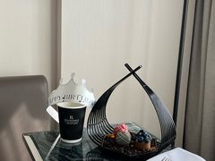 -上海漕河泾万丽酒店